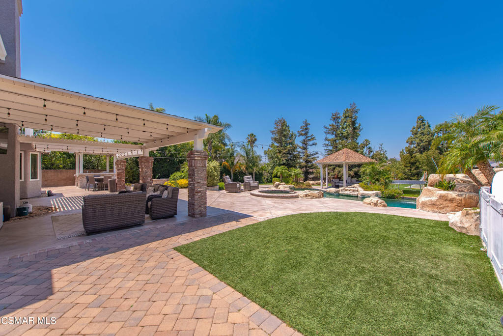 453 Highland Road Simi Valley, CA 93065 - Photo 41 of 100