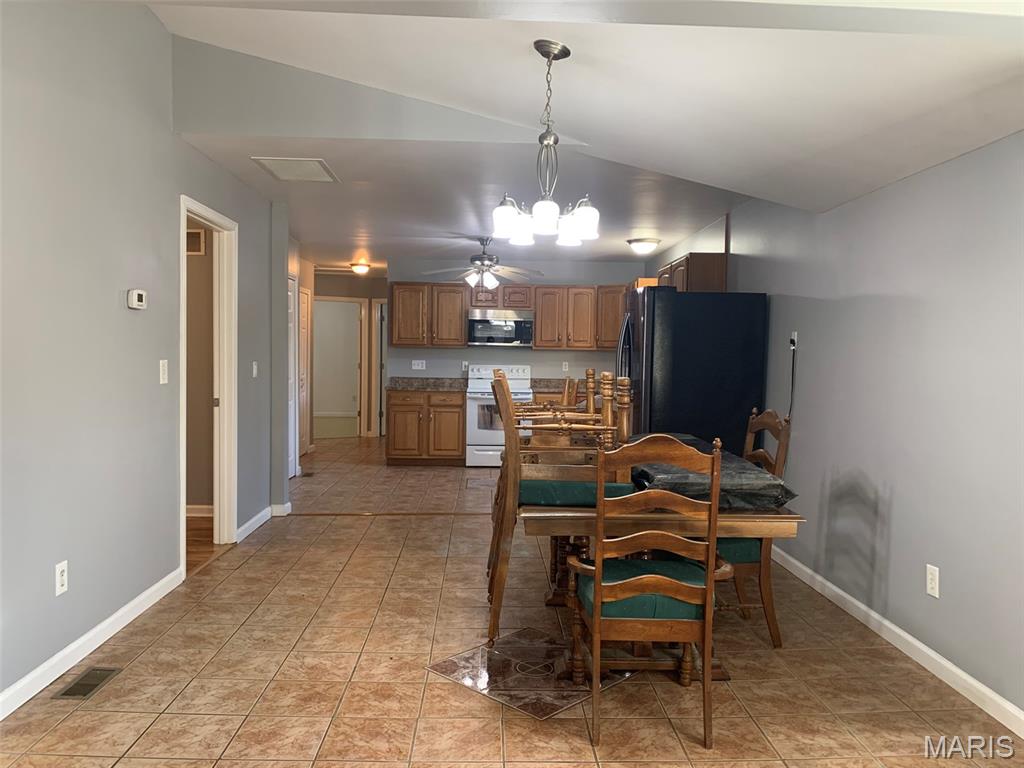 3136 Mill Hill Road St. Clair, MO 63077 - Photo 13 of 98