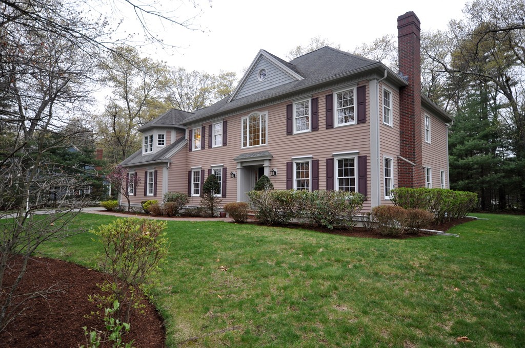 18 Sweeney Ridge Road Bedford, MA 01730 - Photo 1 of 17 Gallery Image 1