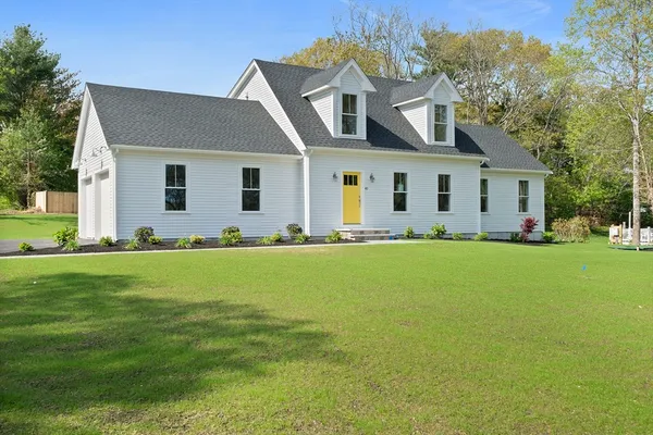 $1,100,000 | 40 Signal Hill Road, Marshfield, MA 02050