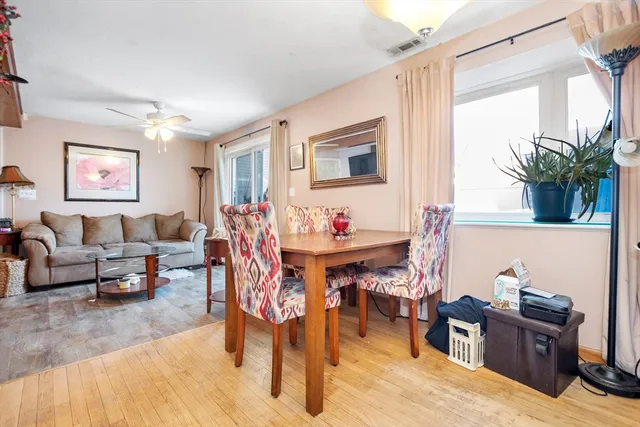 $275,000 | 25 Meadow Pond Drive, Unit J, Leominster, MA 01453