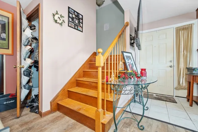 $275,000 | 25 Meadow Pond Drive, Unit J, Leominster, MA 01453