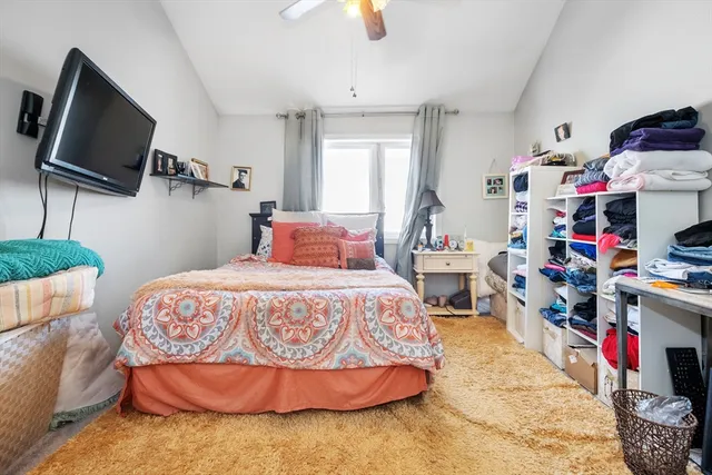 $275,000 | 25 Meadow Pond Drive, Unit J, Leominster, MA 01453