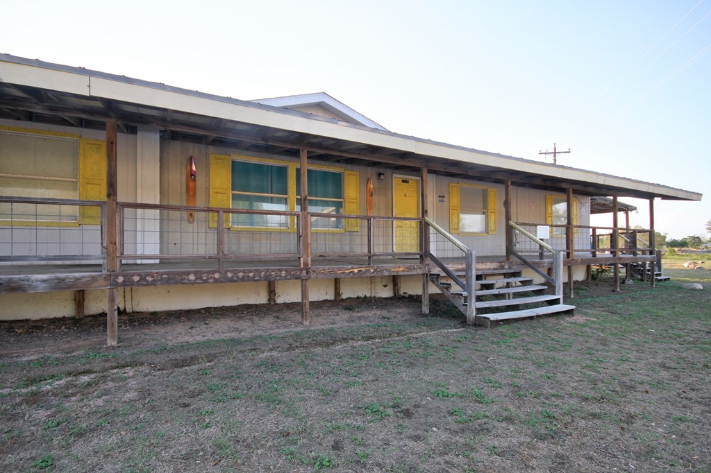 1504 Ranch Road 261 Tow, TX 78672 - Photo 43 of 57