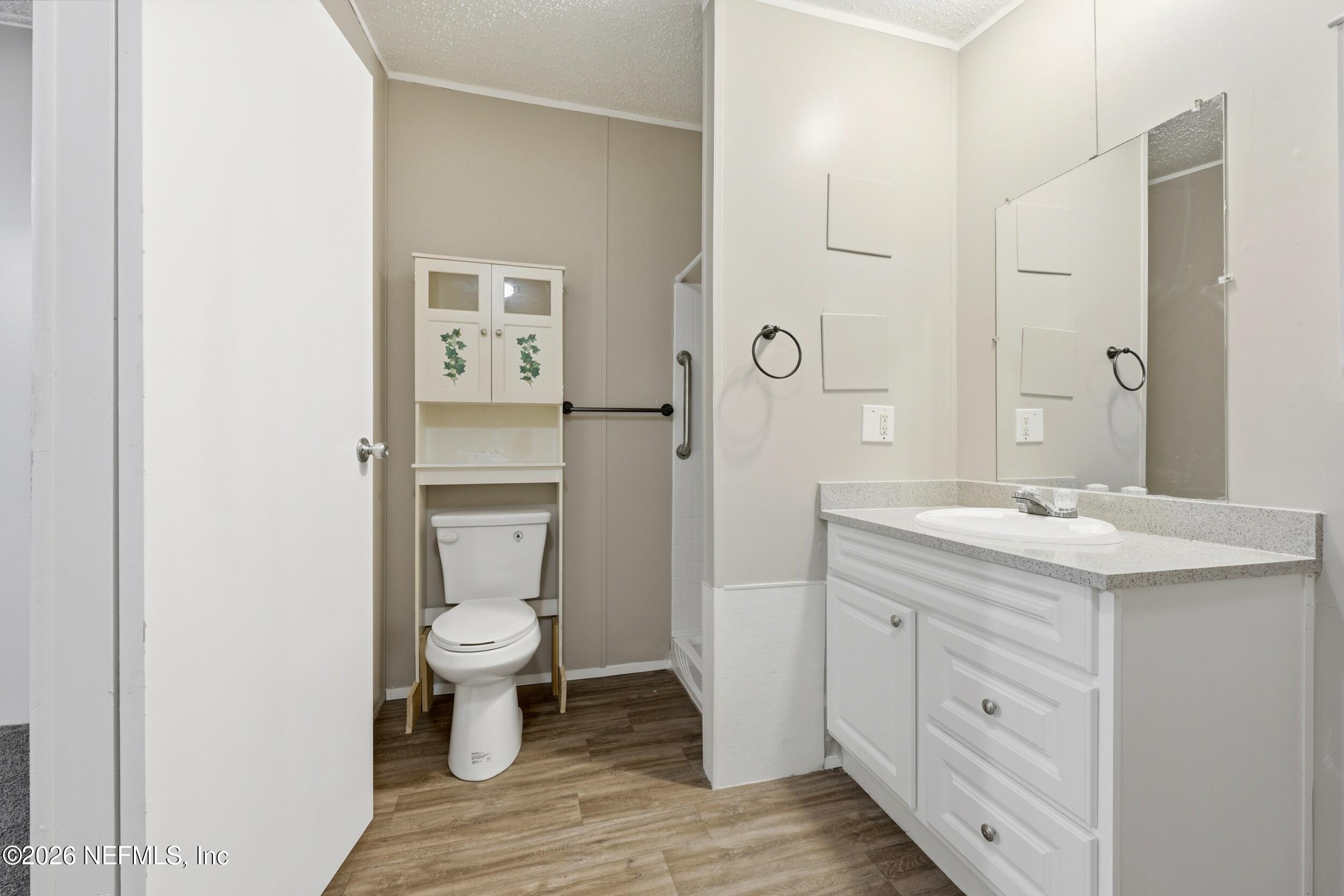2081 Chaffee Road South, Unit 179 Jacksonville, FL 32221 - Photo 21 of 34 Primary Bath