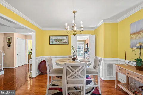 $575,000 | 8024 Bethelen Woods Lane, Springfield, VA 22153