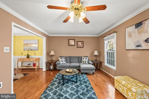 $575,000 | 8024 Bethelen Woods Lane, Springfield, VA 22153