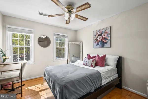 $575,000 | 8024 Bethelen Woods Lane, Springfield, VA 22153