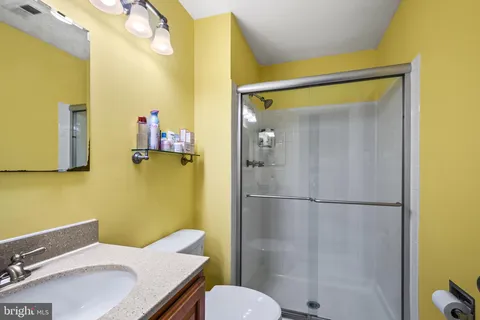 $575,000 | 8024 Bethelen Woods Lane, Springfield, VA 22153