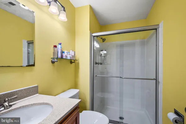 $575,000 | 8024 Bethelen Woods Lane, Springfield, VA 22153