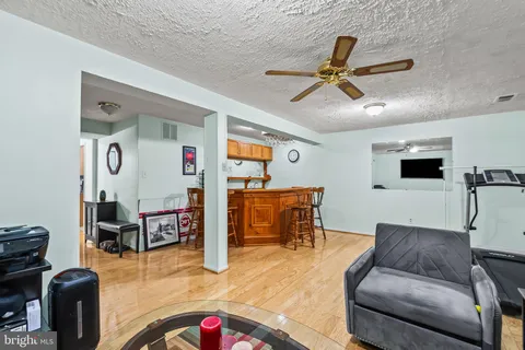 $575,000 | 8024 Bethelen Woods Lane, Springfield, VA 22153