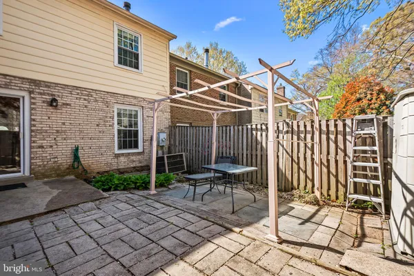 $575,000 | 8024 Bethelen Woods Lane, Springfield, VA 22153