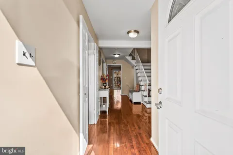 $575,000 | 8024 Bethelen Woods Lane, Springfield, VA 22153