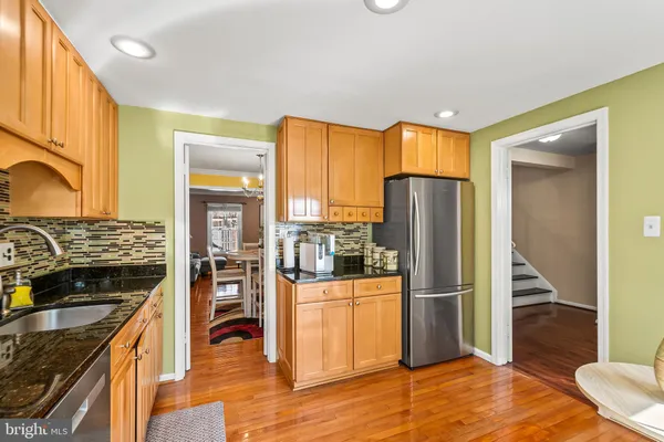 $575,000 | 8024 Bethelen Woods Lane, Springfield, VA 22153