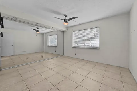 $324,999 | 1751 South Ocean Boulevard, Unit 104, Lauderdale-by-the-Sea, FL 33062