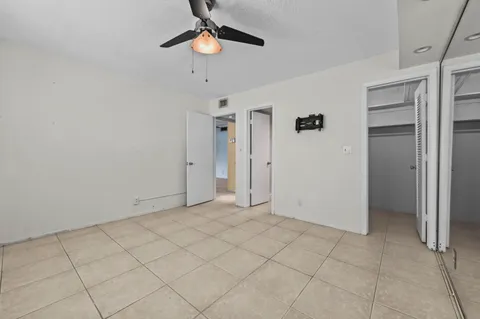 $324,999 | 1751 South Ocean Boulevard, Unit 104, Lauderdale-by-the-Sea, FL 33062