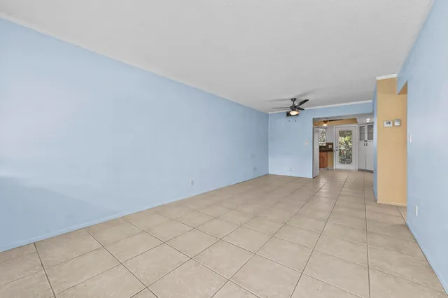 $299,000 | 1751 South Ocean Boulevard, Unit 104, Lauderdale-by-the-Sea, FL 33062