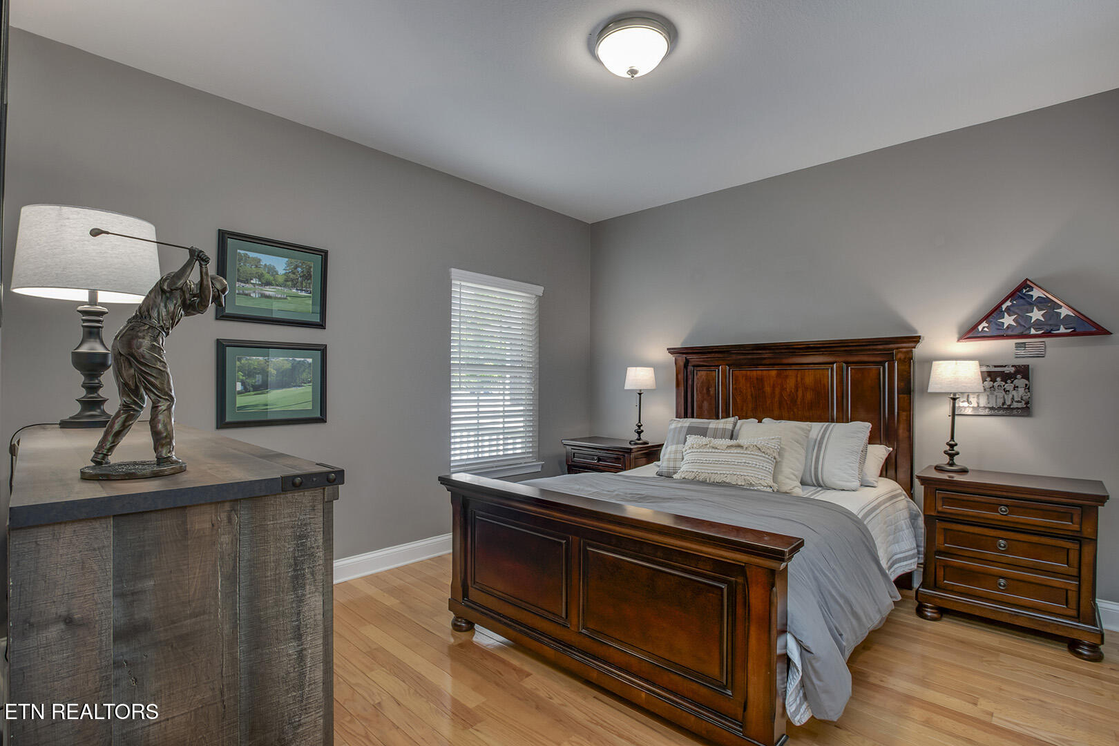 107 Liberty Court Oak Ridge, TN 37830 - Photo 17 of 32 17_LibertyCourt_105_Bedroom2_01