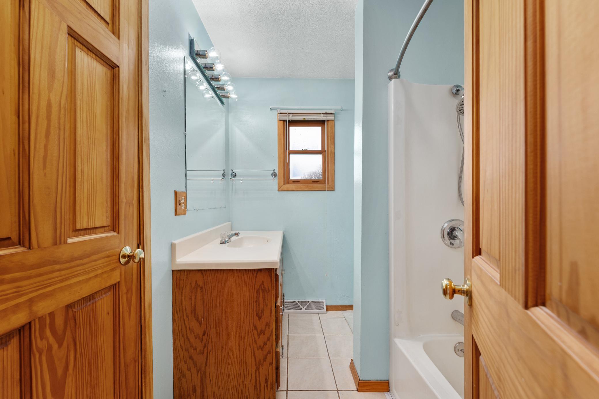 816 East 9th Street South Ladysmith, WI 54848 - Photo 13 of 36