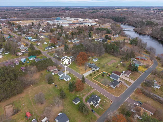 $210,000 | 816 East 9th Street South, Ladysmith, WI 54848