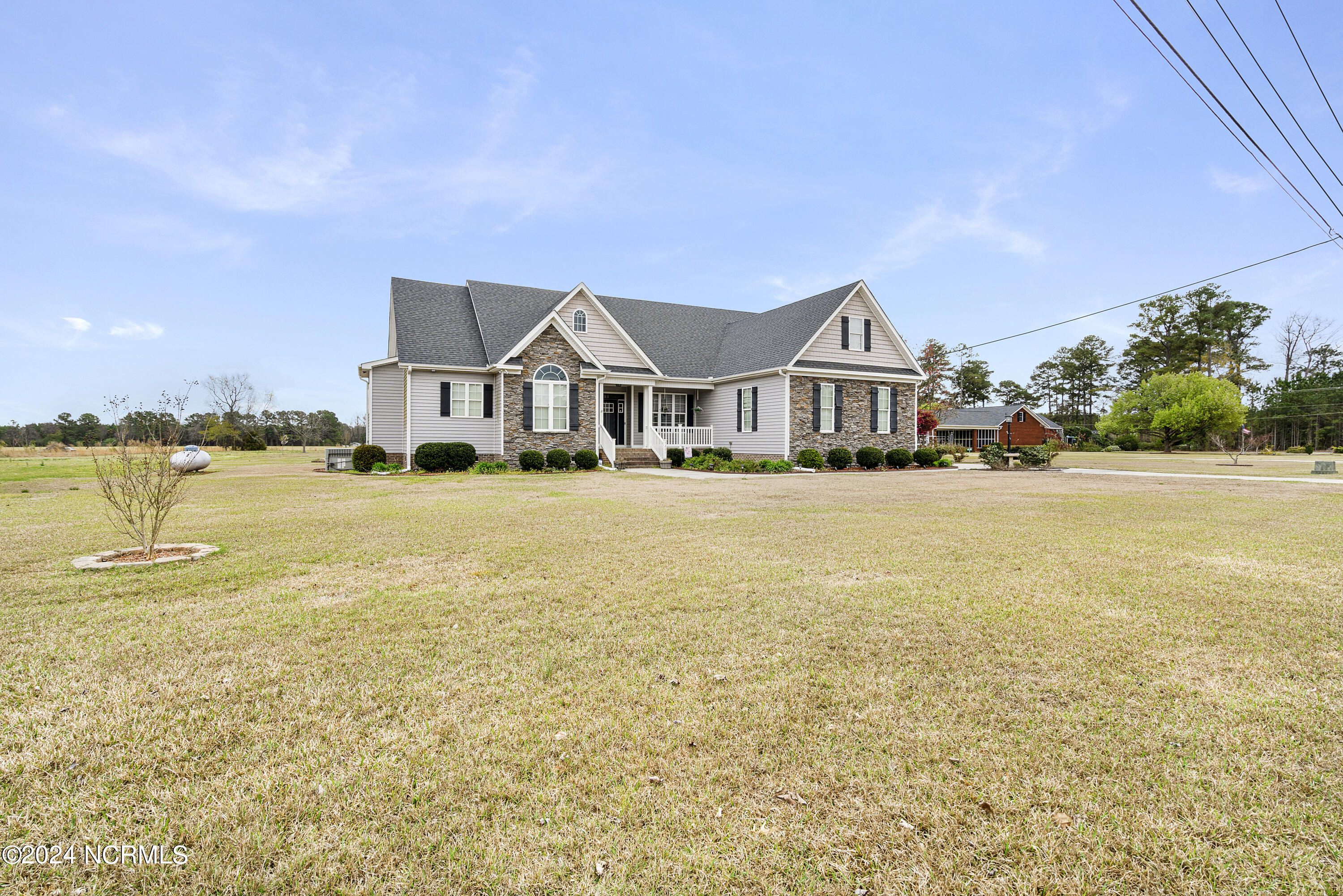 5261 Quaker Road Wilson, NC 27893 - Photo 3 of 38 5261QuackerRd-16