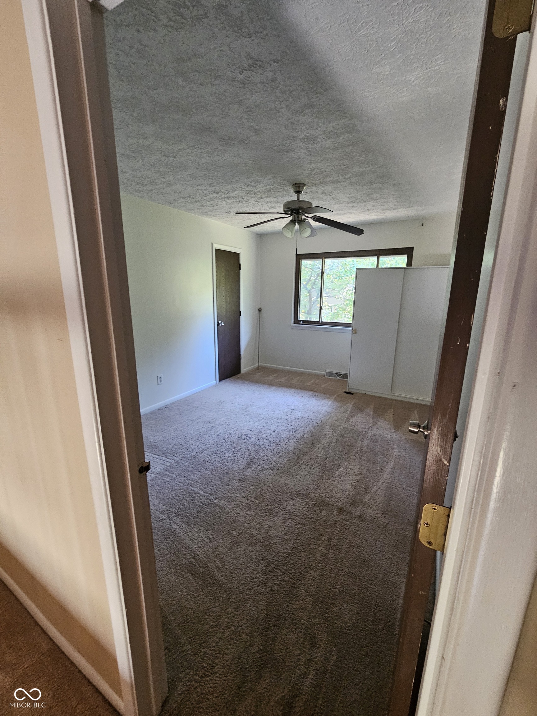 7919 Benjamin Drive Lawrence, IN 46226 - Photo 23 of 41