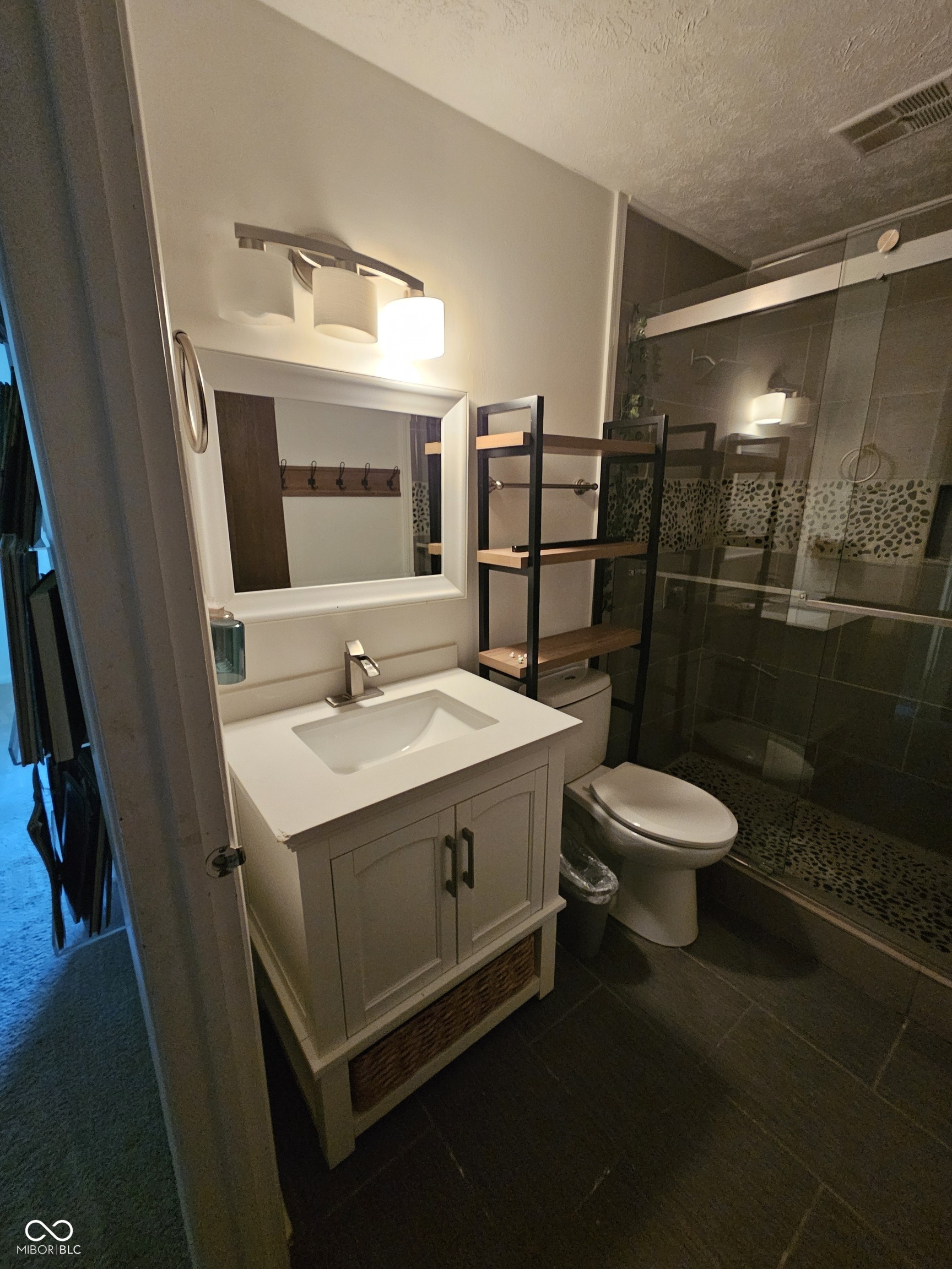 7919 Benjamin Drive Lawrence, IN 46226 - Photo 26 of 41