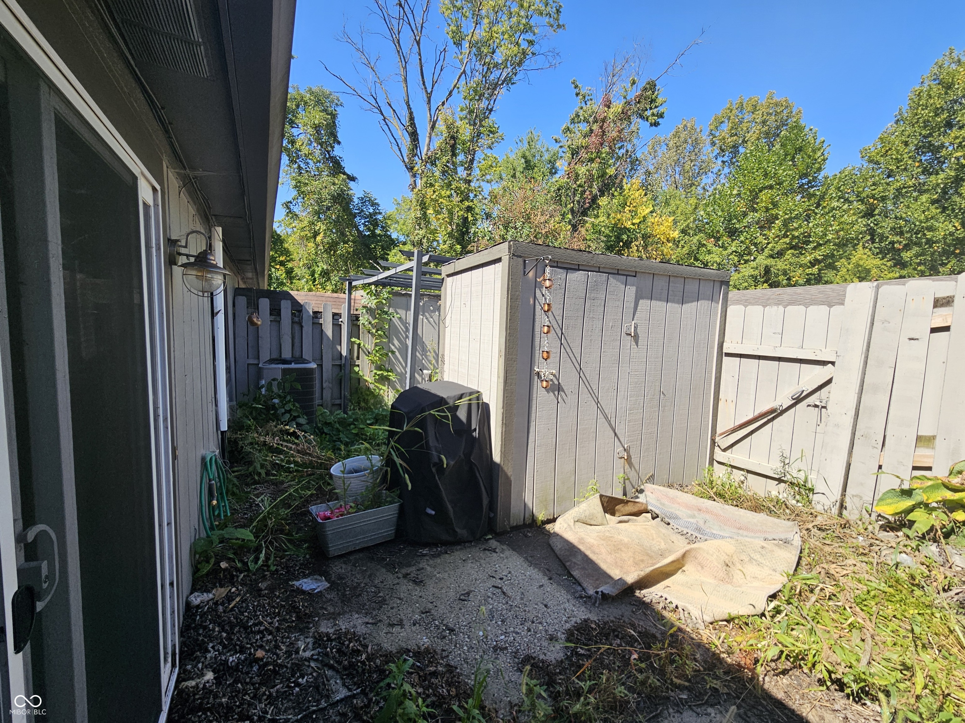 7919 Benjamin Drive Lawrence, IN 46226 - Photo 32 of 41