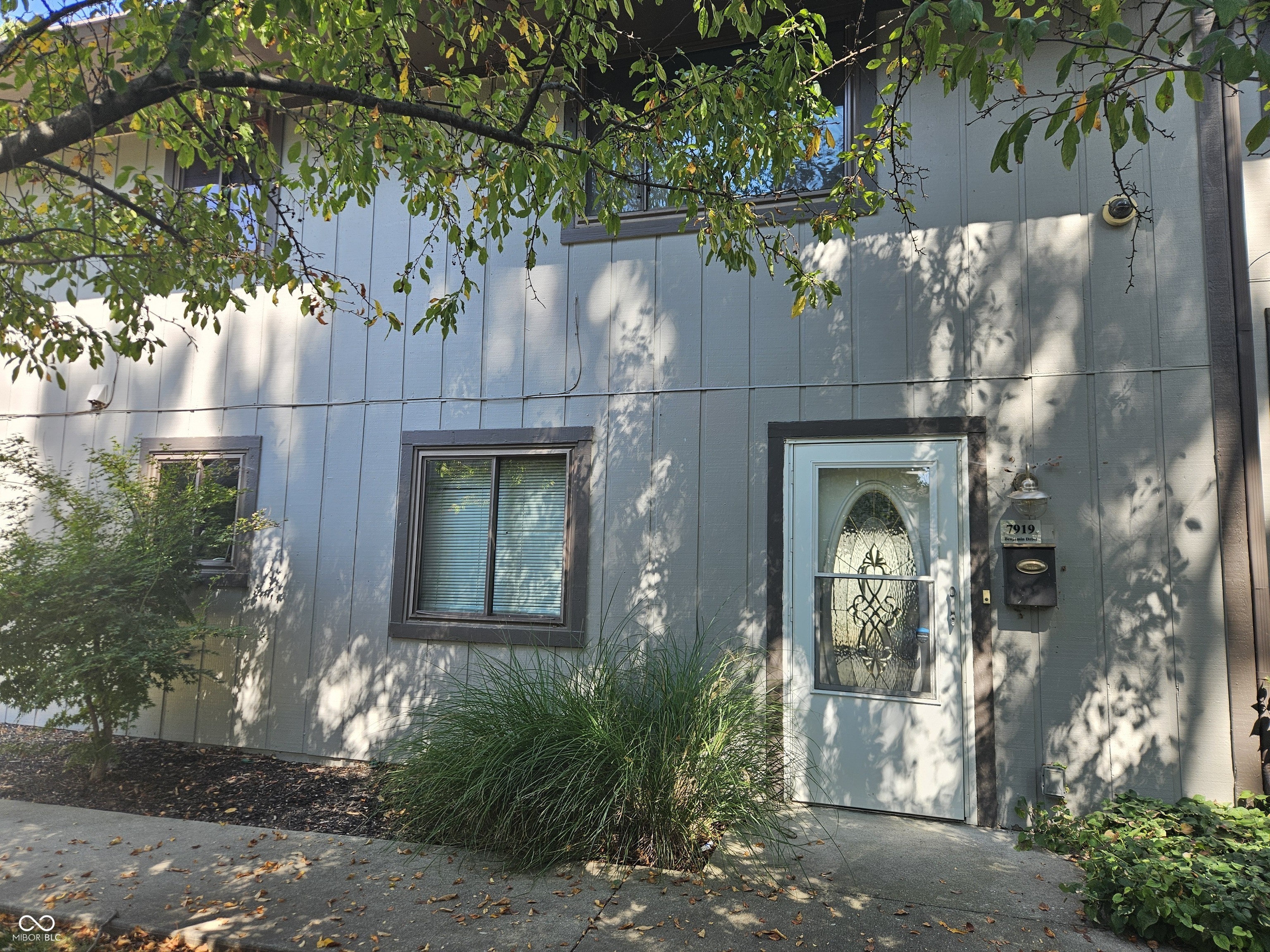 7919 Benjamin Drive Lawrence, IN 46226 - Photo 5 of 41