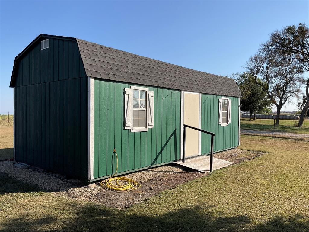 314 Jackson Heights Lorena, TX 76655 - Photo 10 of 40