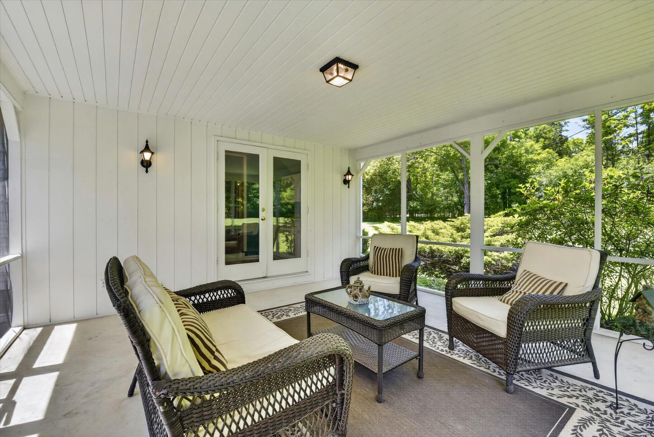 48377 Gyde Road Canton, MI 48187 - Photo 64 of 96 72-48377-Gyde-Rd-Windowstill
