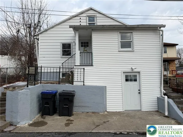 $289,000 | 1233 Trapps Lane, Allentown, PA 18103