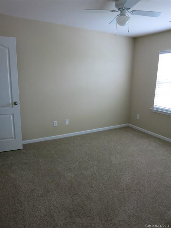 6418 Del Rio Road, Unit 318 Charlotte, NC 28277 - Photo 13 of 16 Gallery Image 13