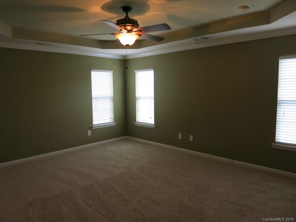 6418 Del Rio Road, Unit 318 Charlotte, NC 28277 - Photo 9 of 16 Gallery Image 9
