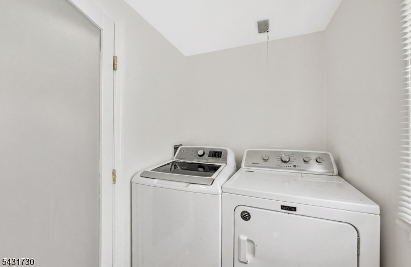 105 Main Street Lebanon, NJ 08833 - Photo 21 of 25 a utility room with dryer and washer