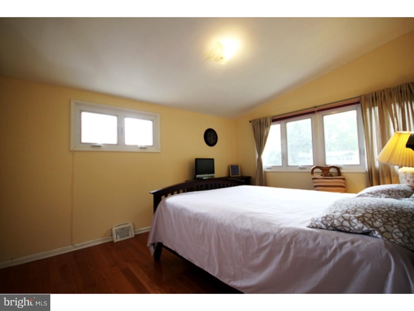 306 Atwood Road Glenside, PA 19038 - Photo 17 of 25 Gallery Image 17