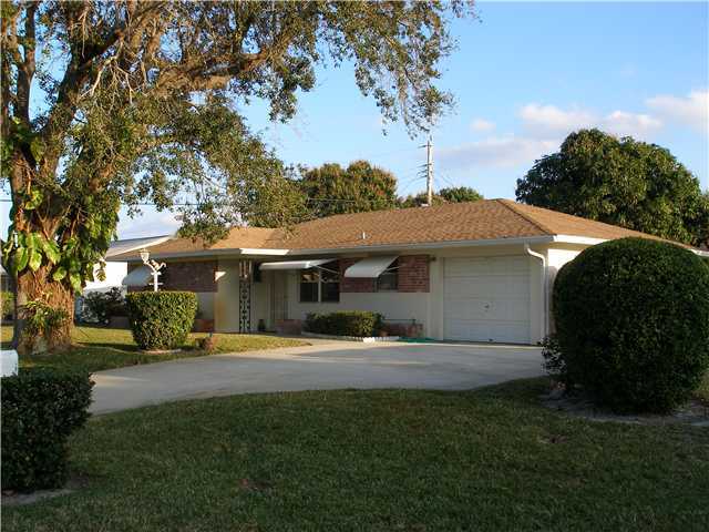 332 Leigh Road Jupiter, FL 33469 - Photo 1 of 11 Primary Photo