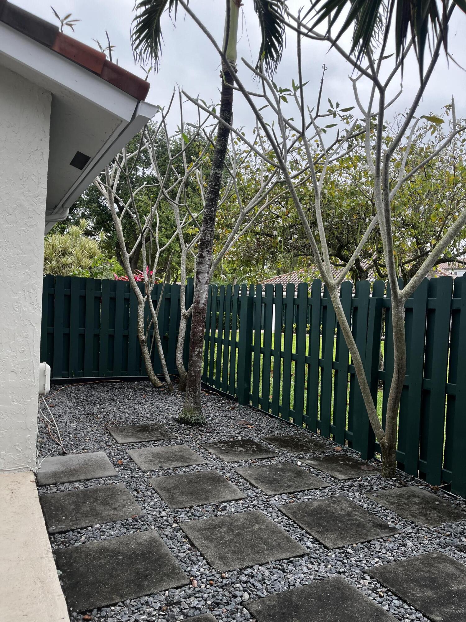 20918 Estada Lane Boca Raton, FL 33433 - Photo 19 of 22 IMG_3164