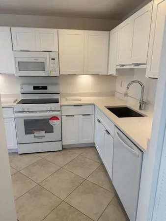 $3,500 | 20918 Estada Lane, Boca Raton, FL 33433