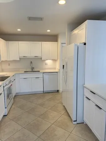 $3,500 | 20918 Estada Lane, Boca Raton, FL 33433