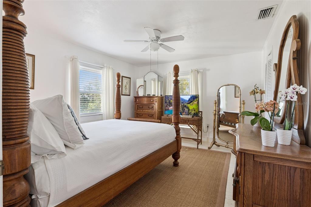 932 South Riverside Drive Edgewater, FL 32132 - Photo 30 of 66