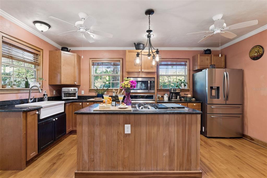 932 South Riverside Drive Edgewater, FL 32132 - Photo 7 of 66