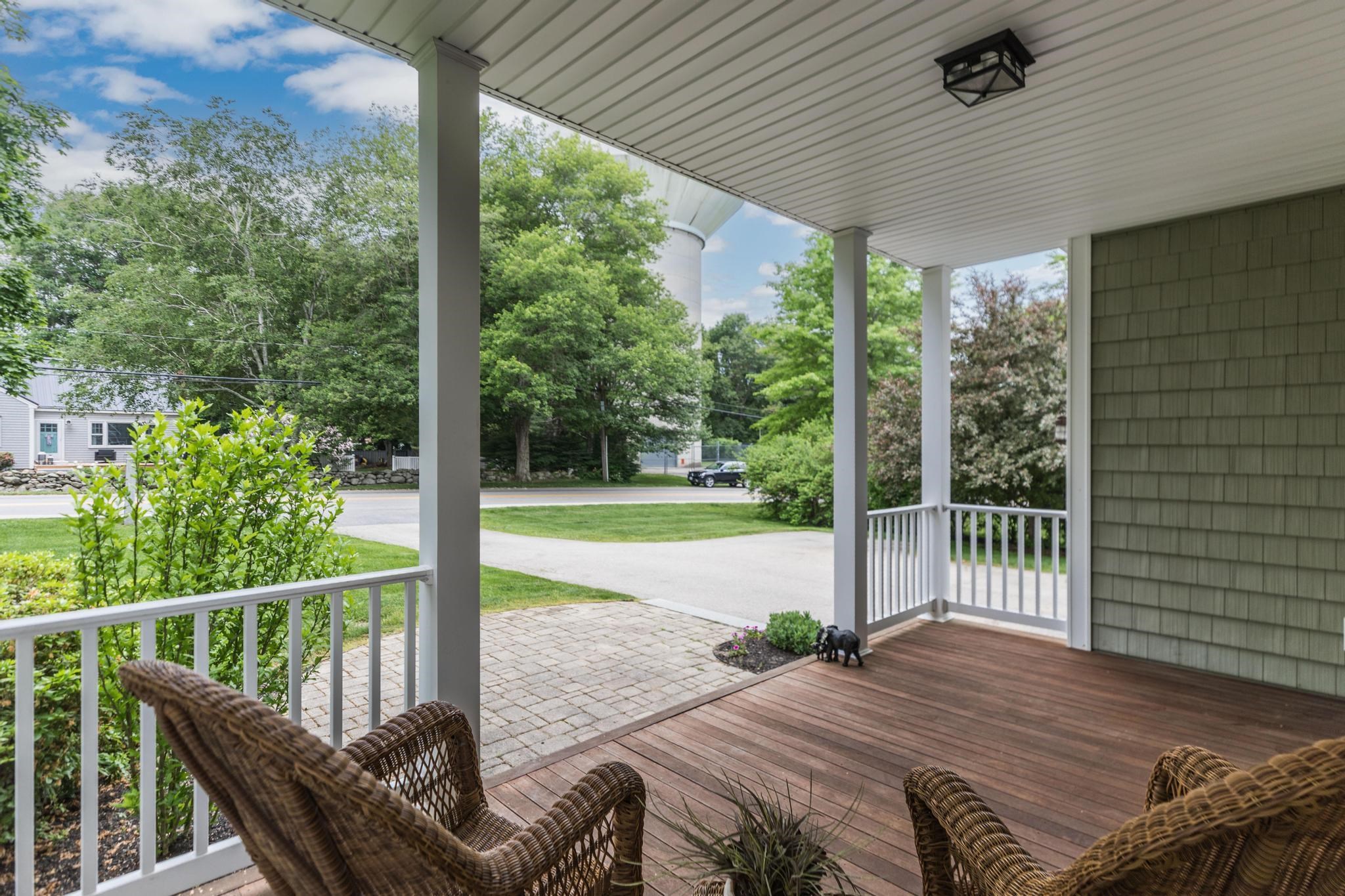 194 Spinney Road Portsmouth, NH 03801 - Photo 5 of 47