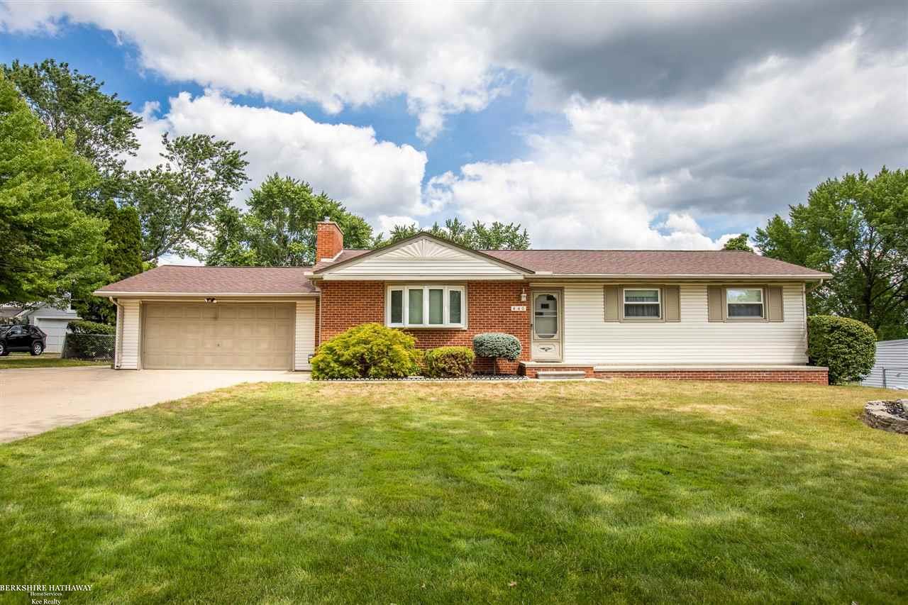 440 Lehigh Road Rochester Hills, MI 48307 - Photo 1 of 28