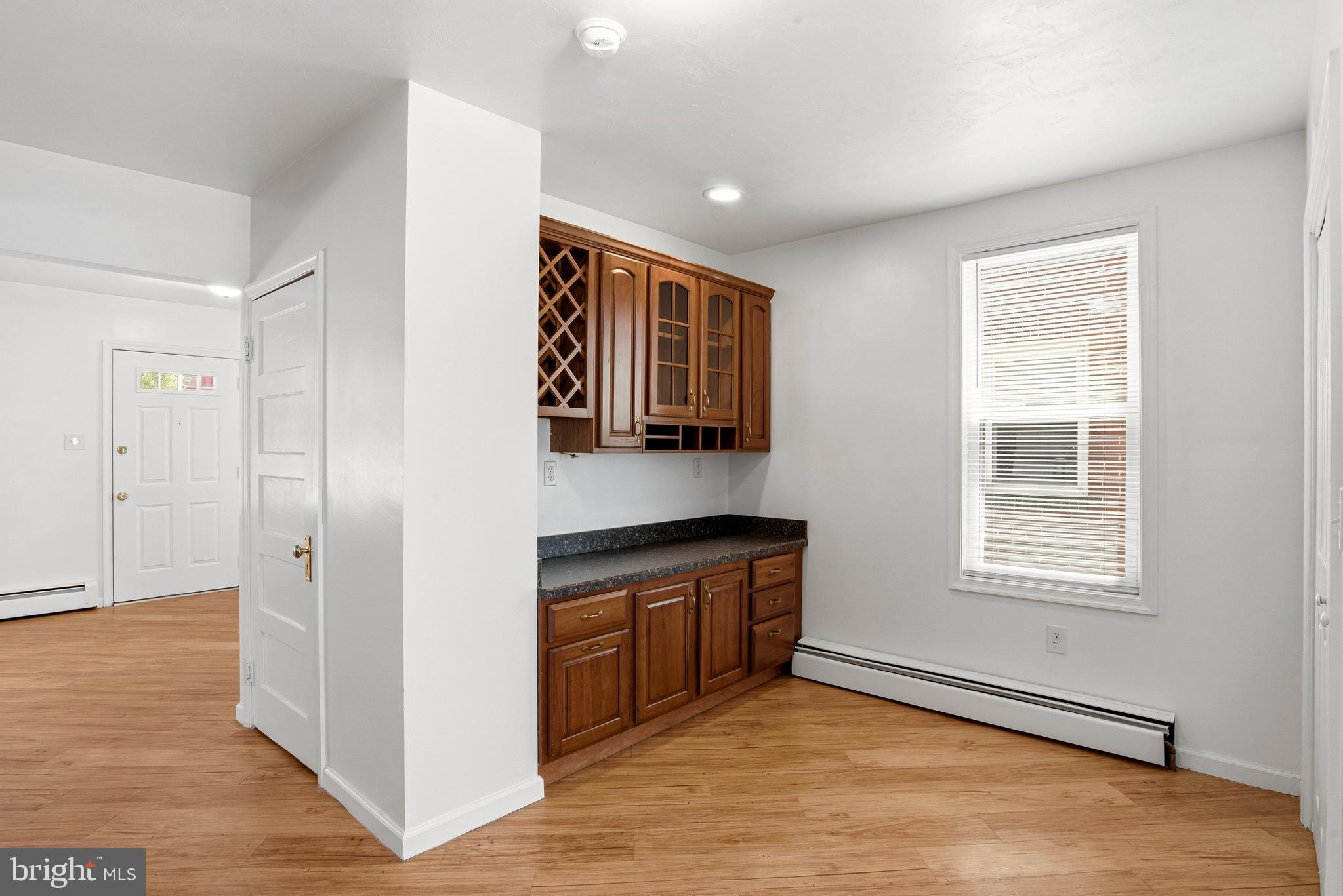 41 Center Street Hanover, PA 17331 - Photo 10 of 33