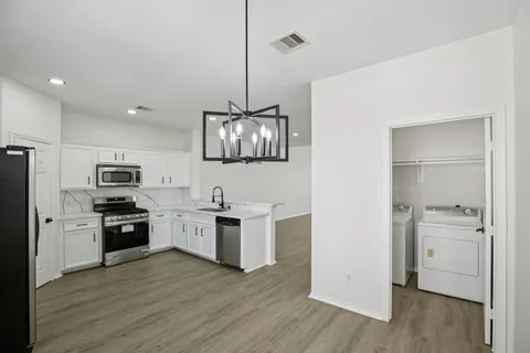 $315,000 | 1705 Stuart Street, Houston, TX 77004