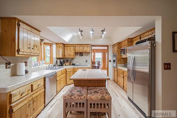 $1,325,000 | 1528 Highway 47, Ashton, ID 83420