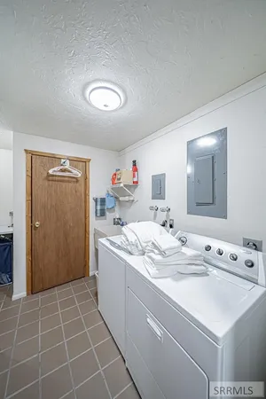 $1,325,000 | 1528 Highway 47, Ashton, ID 83420