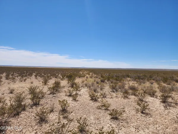 $70,000 | 8438 U Highway, Salt Flat, TX 79847