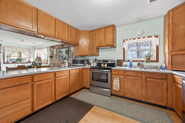 $259,900 | 11035 1st Street, Mecosta, MI 49332